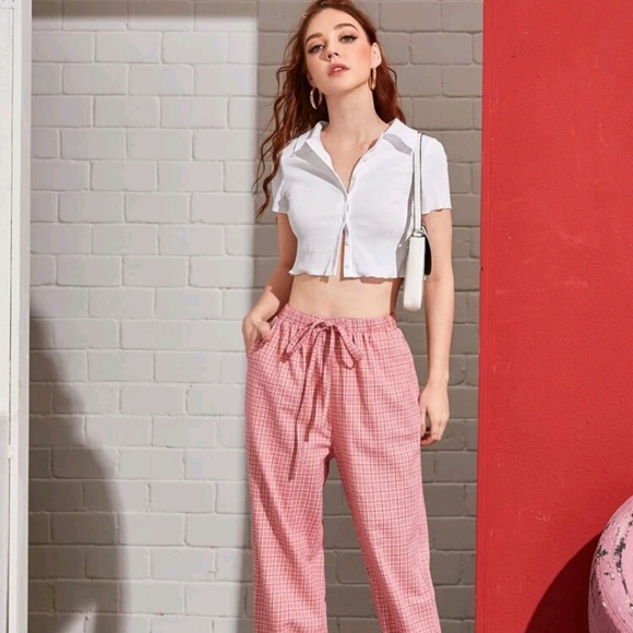 Cropped Button Down Collar Shirt - Picture 5 of 5